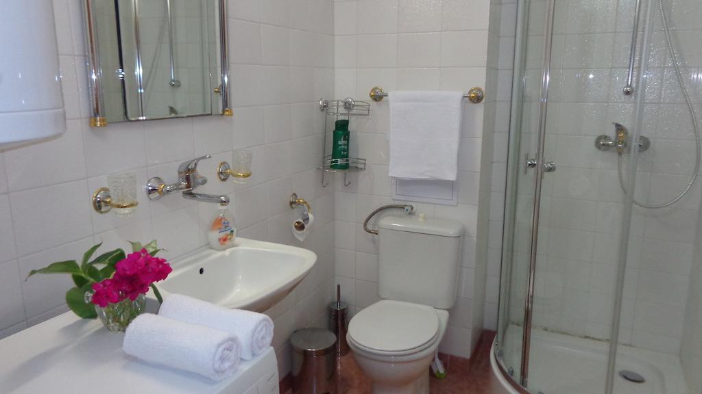 Zoya Apartment Бургас Номер фото